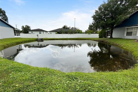 Condo in Tampa, Florida, 2 bedrooms  № 1880712 - photo 25