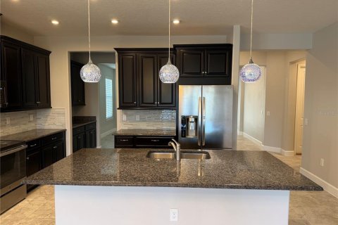 House in Kissimmee, Florida 4 bedrooms, 225.2 sq.m. № 2136418 - photo 16