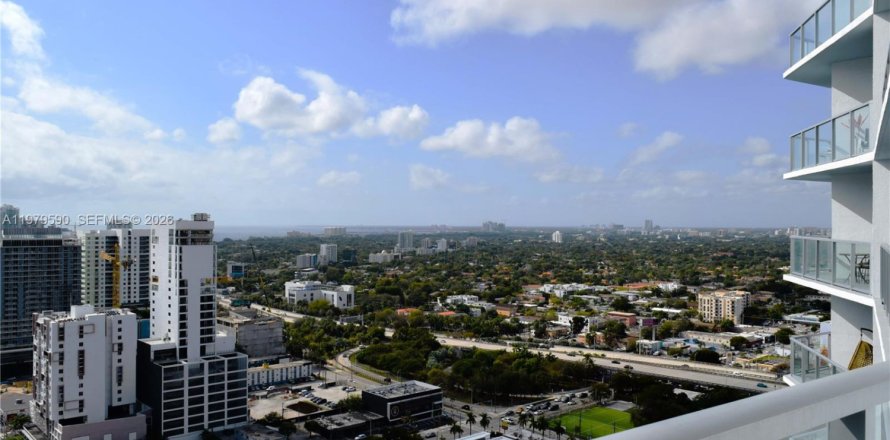 Condo à Miami, Floride, 1 chambre  № 2046257