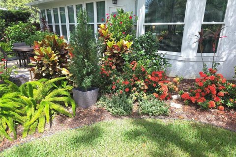 House in Spring Hill, Florida 2 bedrooms, 187.66 sq.m. № 1909668 - photo 30