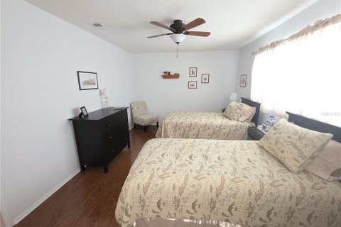 House in Spring Hill, Florida 2 bedrooms, 187.66 sq.m. № 1909668 - photo 22