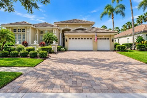 Casa en Tampa, Florida 4 dormitorios, 342.07 m2 № 2369526