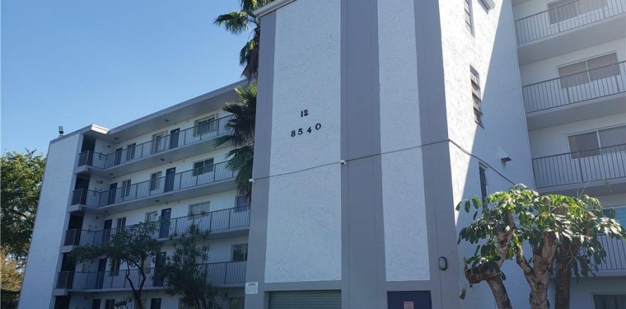 Condo à Miramar, Floride, 2 chambres  № 2439397