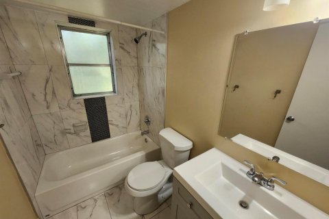 Copropriété à louer à Miramar, Floride: 2 chambres, 77.29 m2 № 2439397 - photo 18