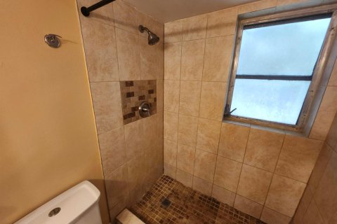 Copropriété à louer à Miramar, Floride: 2 chambres, 77.29 m2 № 2439397 - photo 15