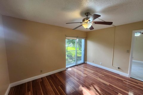 Copropriété à louer à Miramar, Floride: 2 chambres, 77.29 m2 № 2439397 - photo 13