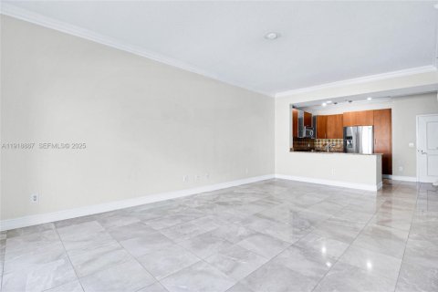 Condominio en venta en Hallandale Beach, Florida, 1 dormitorio, 85.84 m2 № 2034362 - foto 6