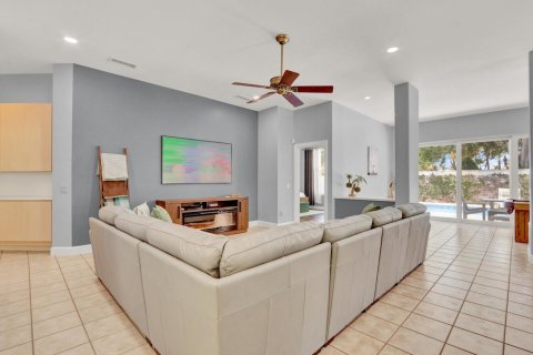 Villa ou maison à vendre à Jupiter, Floride: 3 chambres, 183.48 m2 № 2085144 - photo 8