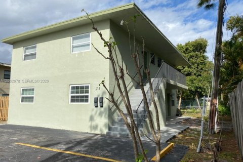 House in Fort Lauderdale, Florida 3 bedrooms, 95.22 sq.m. № 2254855 - photo 22
