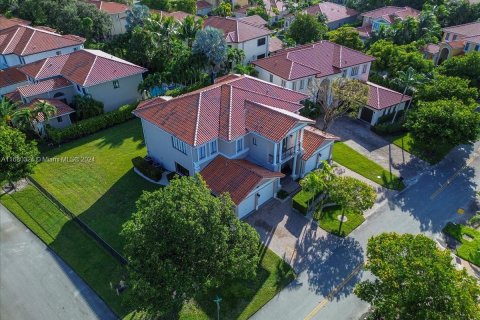 Купить виллу или дом в Катлер-Бей, Флорида 5 спален, 438.22м2, № 1874674 - фото 13