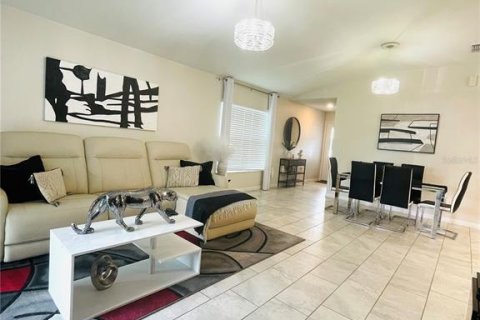 Villa ou maison à vendre à Clermont, Floride: 3 chambres, 143.44 m2 № 2122252 - photo 11