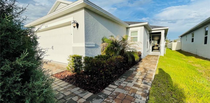 Villa ou maison à Clermont, Floride 3 chambres, 143.44 m2 № 2122252