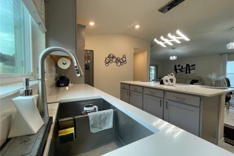 Villa ou maison à vendre à Clermont, Floride: 3 chambres, 143.44 m2 № 2122252 - photo 13