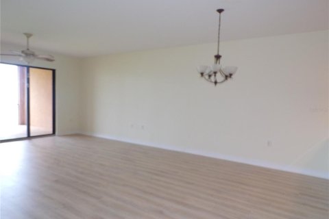 Copropriété à louer à Punta Gorda, Floride: 3 chambres, 217.21 m2 № 1813303 - photo 16