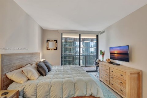 Condo in Miami, Florida, 2 bedrooms  № 2086733 - photo 9