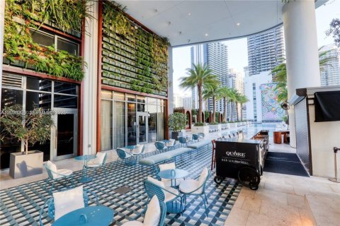 Condo in Miami, Florida, 2 bedrooms  № 2086733 - photo 24