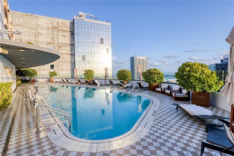 Condo in Miami, Florida, 2 bedrooms  № 2086733 - photo 29