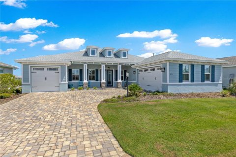 Casa en Ocala, Florida 3 dormitorios, 268.77 m2 № 2291490