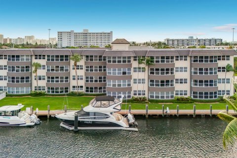 Condo in Fort Lauderdale, Florida, 2 bedrooms  № 2426457