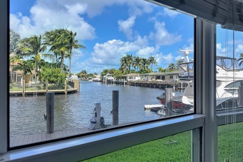 Condo in Fort Lauderdale, Florida, 2 bedrooms  № 2426457 - photo 22