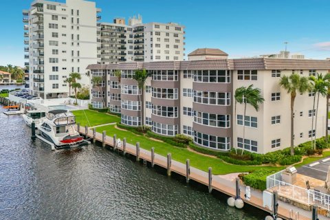Condo in Fort Lauderdale, Florida, 2 bedrooms  № 2426457 - photo 5