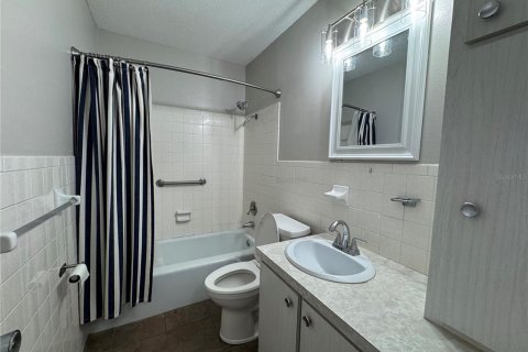 Appartement à louer à Mount Dora, Floride: 2 chambres, 67.35 m2 № 1816221 - photo 15