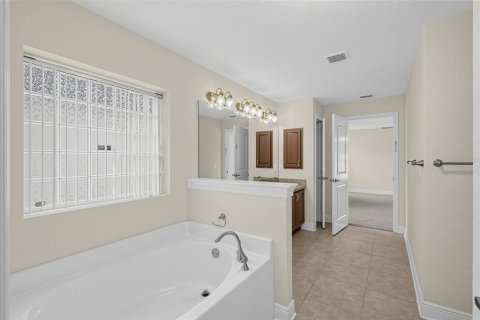 Casa en venta en Auburndale, Florida, 3 dormitorios, 222.97 m2 № 2350283 - foto 12