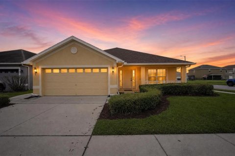 Casa en venta en Auburndale, Florida, 3 dormitorios, 222.97 m2 № 2350283 - foto 2