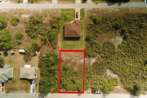 Land in Lehigh Acres, Florida № 2164634