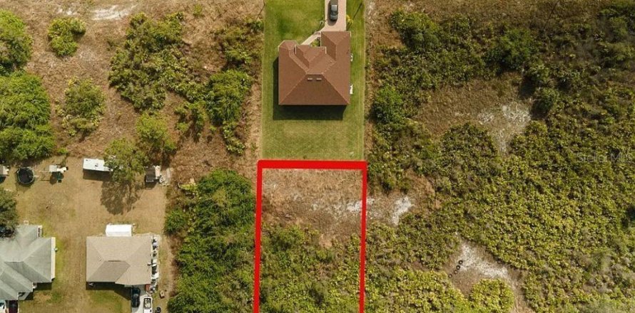 Land in Lehigh Acres, Florida № 2164634