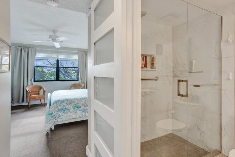 Condo in Tamarac, Florida, 2 bedrooms № 2146933 - photo 20