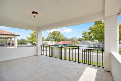 House in Winter Garden, Florida 4 bedrooms, 389.17 sq.m. № 2405087 - photo 26