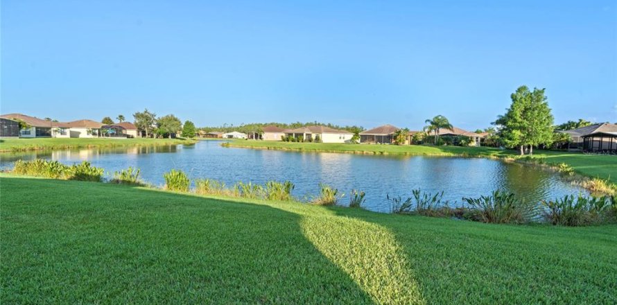 Casa en Kissimmee, Florida 2 dormitorios, 151.34 m2 № 1777263