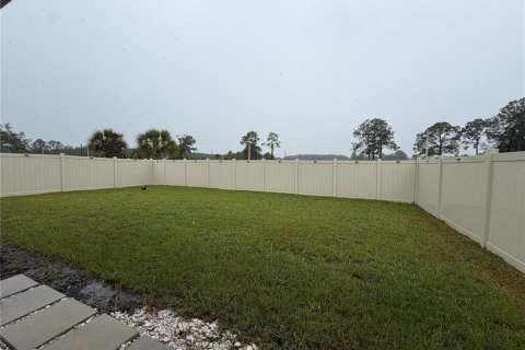 Villa ou maison à louer à Newberry, Floride: 3 chambres, 148.27 m2 № 2202392 - photo 2
