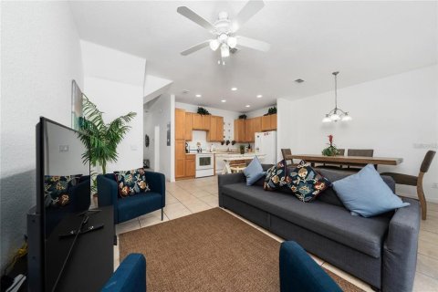 Adosado en venta en Kissimmee, Florida, 4 dormitorios, 140.47 m2 № 1851130 - foto 21
