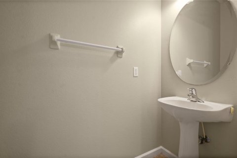 Townhouse in Orlando, Florida 3 bedrooms, 149.2 sq.m. № 1855961 - photo 13