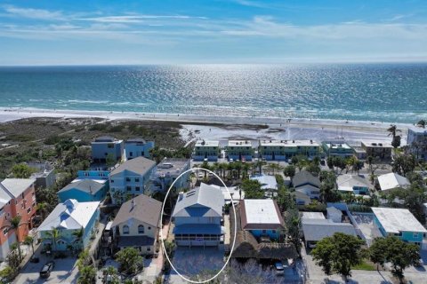 Immobilier commercial à Sarasota, Floride 5 chambres, 302.86 m2 № 2426890