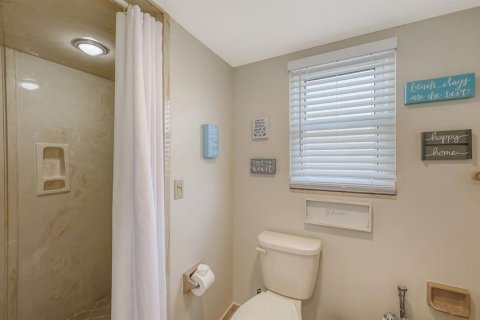 Immobilier commercial à vendre à Sarasota, Floride: 5 chambres, 302.86 m2 № 2426890 - photo 30
