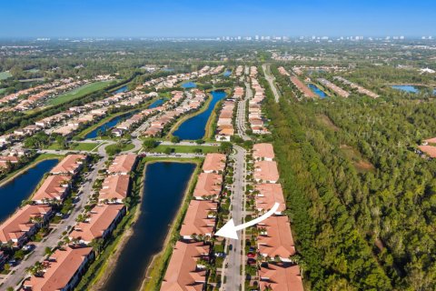 Adosado en venta en Naples, Florida, 3 dormitorios, 214.23 m2 № 2147228 - foto 24
