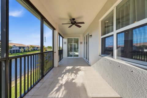 Adosado en venta en Naples, Florida, 3 dormitorios, 214.23 m2 № 2147228 - foto 15