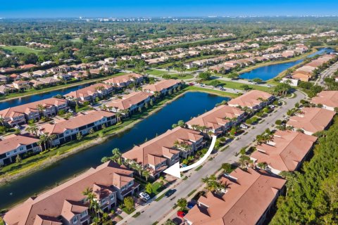 Adosado en venta en Naples, Florida, 3 dormitorios, 214.23 m2 № 2147228 - foto 27
