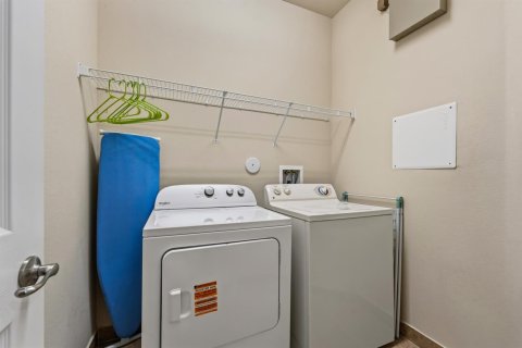 Adosado en venta en Naples, Florida, 3 dormitorios, 214.23 m2 № 2147228 - foto 22
