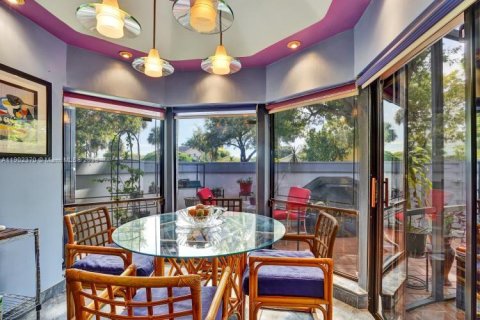 Villa ou maison à vendre à Doral, Floride: 3 chambres, 162.39 m2 № 1955536 - photo 9