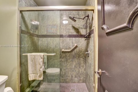 Villa ou maison à vendre à Doral, Floride: 3 chambres, 162.39 m2 № 1955536 - photo 22