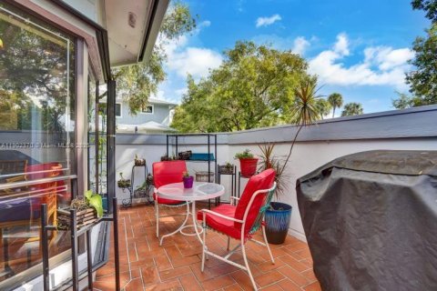 Villa ou maison à vendre à Doral, Floride: 3 chambres, 162.39 m2 № 1955536 - photo 23