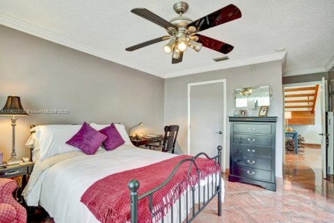 Villa ou maison à vendre à Doral, Floride: 3 chambres, 162.39 m2 № 1955536 - photo 18