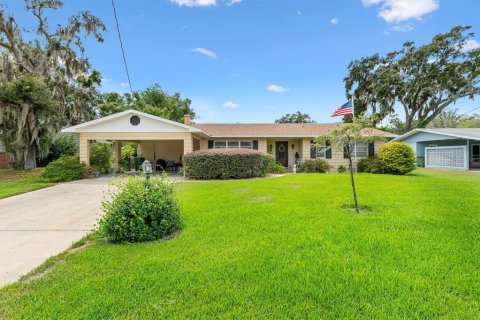 House in Leesburg, Florida 4 bedrooms, 205.13 sq.m. № 1911855 - photo 8