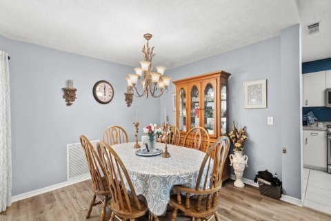 House in St. Lucie, Florida 3 bedrooms, 184.32 sq.m. № 2190256 - photo 30