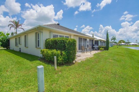 House in St. Lucie, Florida 3 bedrooms, 184.32 sq.m. № 2190256 - photo 19