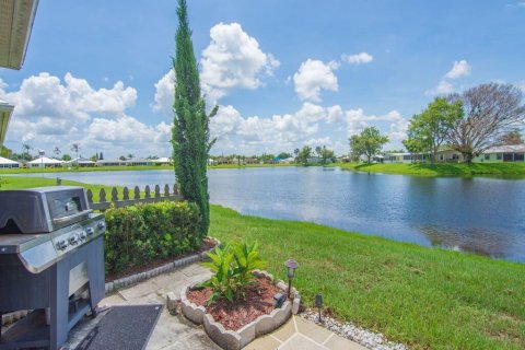 House in St. Lucie, Florida 3 bedrooms, 184.32 sq.m. № 2190256 - photo 22